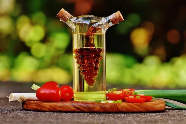 essig dressing salad lecker